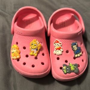 Toddler Girls Crocs with Paw Patrol charms size 7